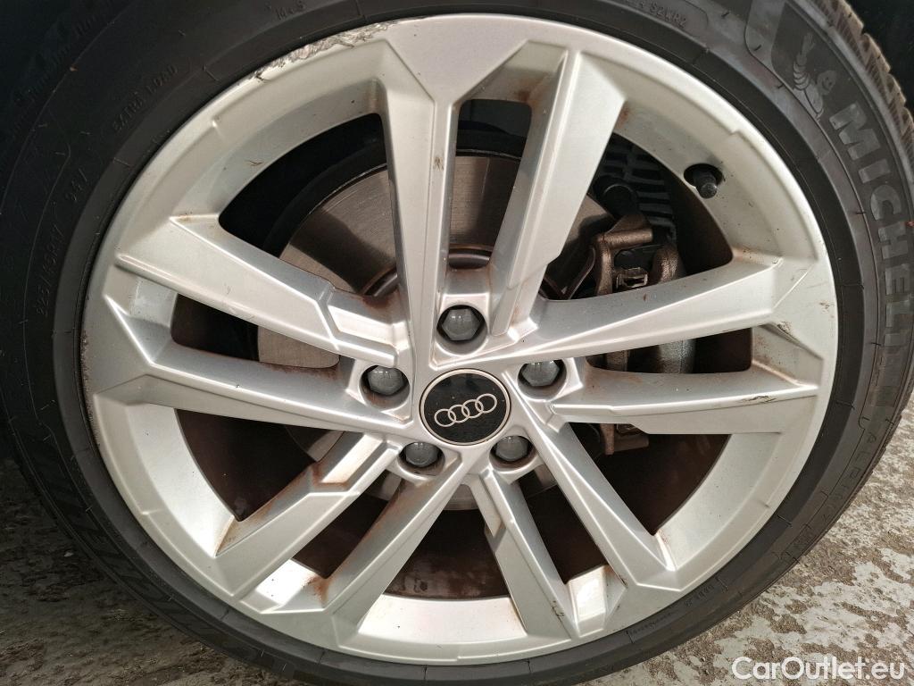  Audi  A3 AUDI  Sportback / 2020 / 5P / Berline 40 TFSI e 204 S Tronic Business Line #4