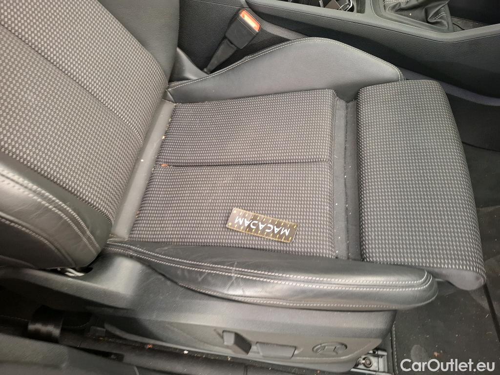  Audi  Q3 AUDI  Sportback 2019  5P  SUV 45 TFSI E 245 S TRONIC S LINE #25