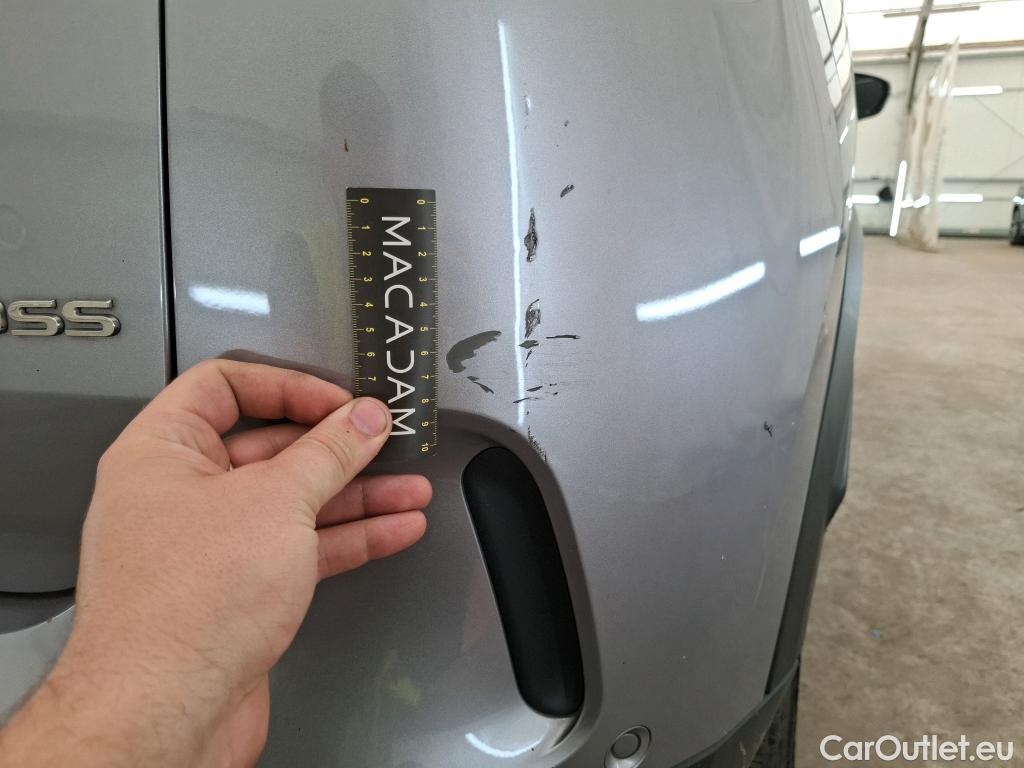  Citroen  C5 Aircross CITROEN  / 2018 / 5P / SUV Hybrid 225 ë-EAT8 Shine Pack #19