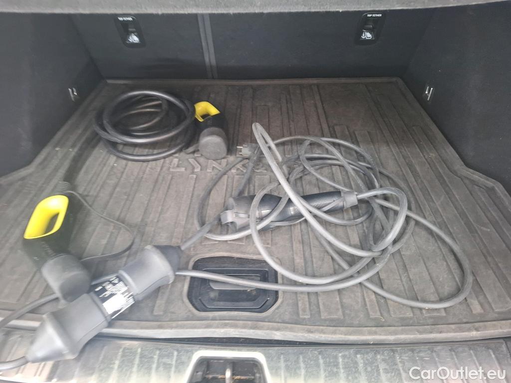  LYNK & Co  01 LYNK & CO  / 2020 / 5P / SUV 1.5 261ch  Hybride Rechargeable #8