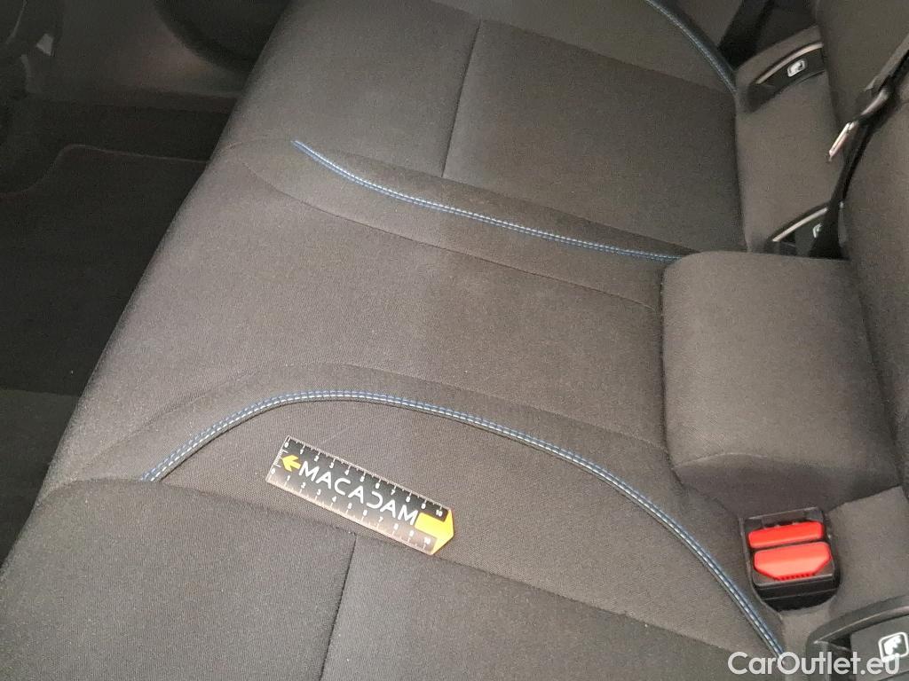  LYNK & Co  01 LYNK & CO  / 2020 / 5P / SUV 1.5 261ch  Hybride Rechargeable #15
