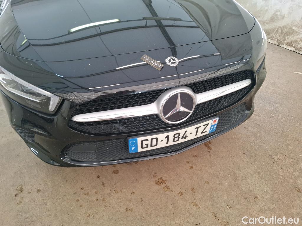 Mercedes  A-Klasse MERCEDES-BENZ Classe A Berline / 2018 / 4P / Berline A 250 e Business Line 8G-DCT #11