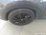  Opel   Grandland X OPEL / 2017 / 5P / SUV 1.6 PHEV AWD DESIGN LINE #58