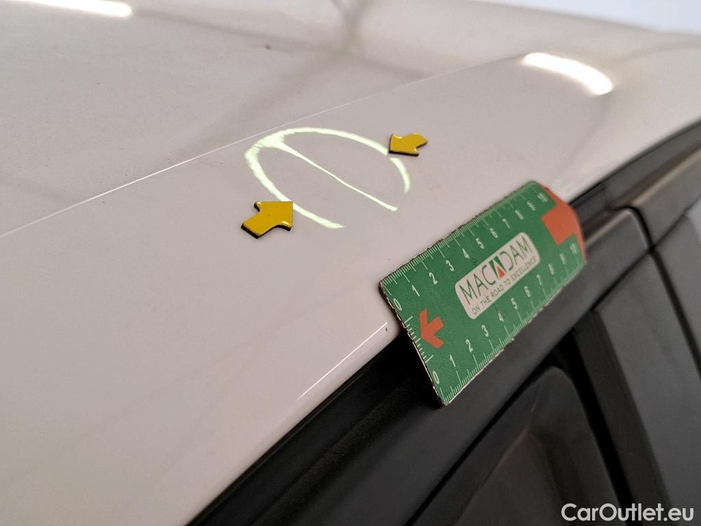  Peugeot  208  (e-) Style 50kWh BVA #26