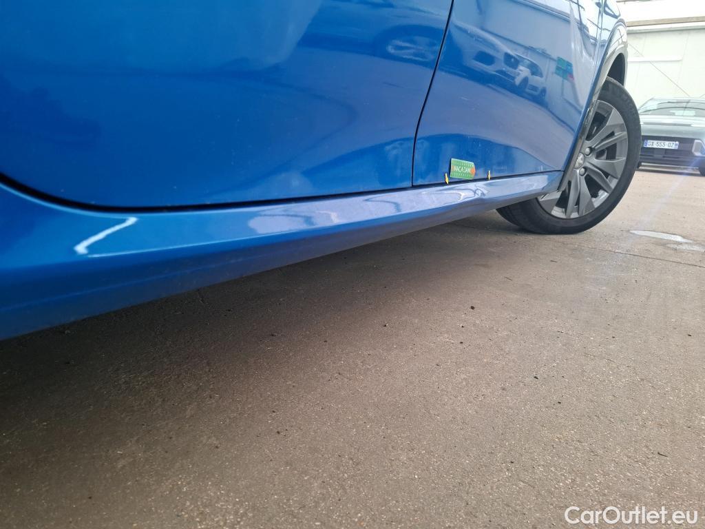  Peugeot  208  (e-) Allure Business 50kWh BVA #1