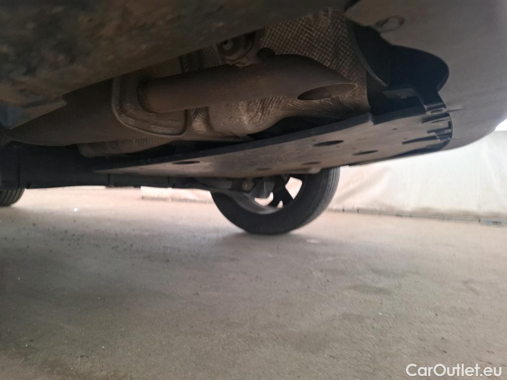  Renault  Arkana RENAULT  / 2021 / 5P / SUV Techno mild hybrid 140 EDC -22 #13