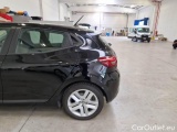  Renault  Clio RENAULT  / 2019 / 5P / BERLINA 1.6 HYBRID E-TECH 103KW BUSINESS #52