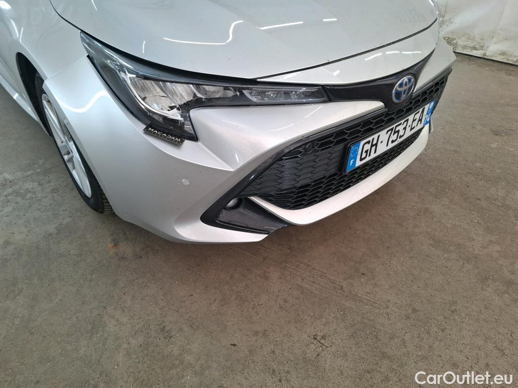  Toyota  Corolla TOYOTA  / 2018 / 5P / Berline Hybride 122h Dynamic Business #3
