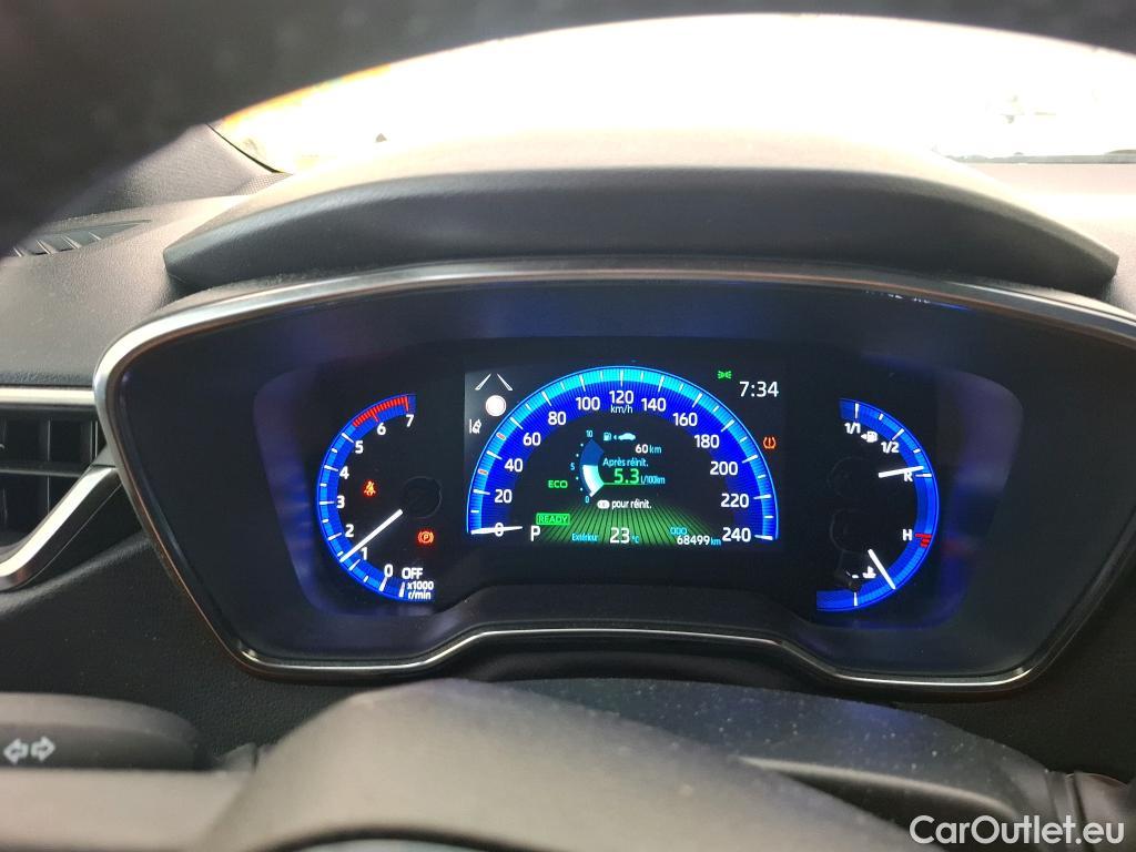  Toyota  Corolla TOYOTA  / 2018 / 5P / Berline Hybride 122h Dynamic Business #24