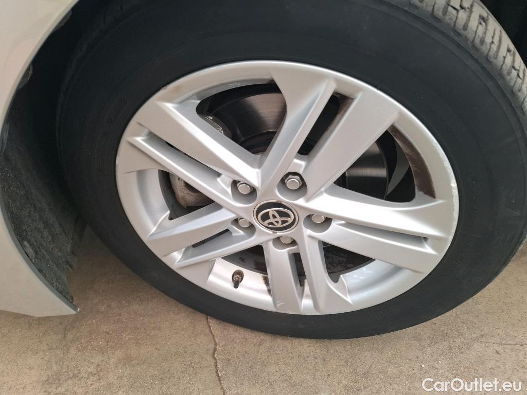  Toyota  Corolla TOYOTA  / 2018 / 5P / Berline Hybride 184h Dynamic Business Stage Acad #36