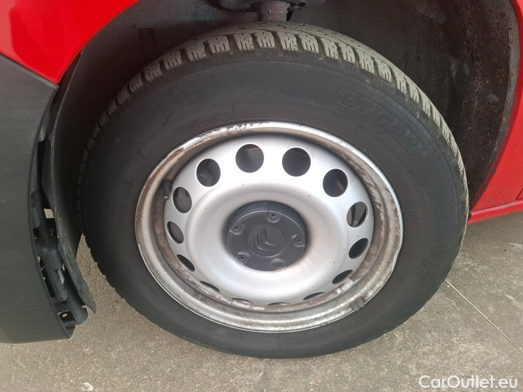  Citroen  Berlingo  Fourgon Driver M 650 1.2 PureTech 130CV BVA8 E6d #35