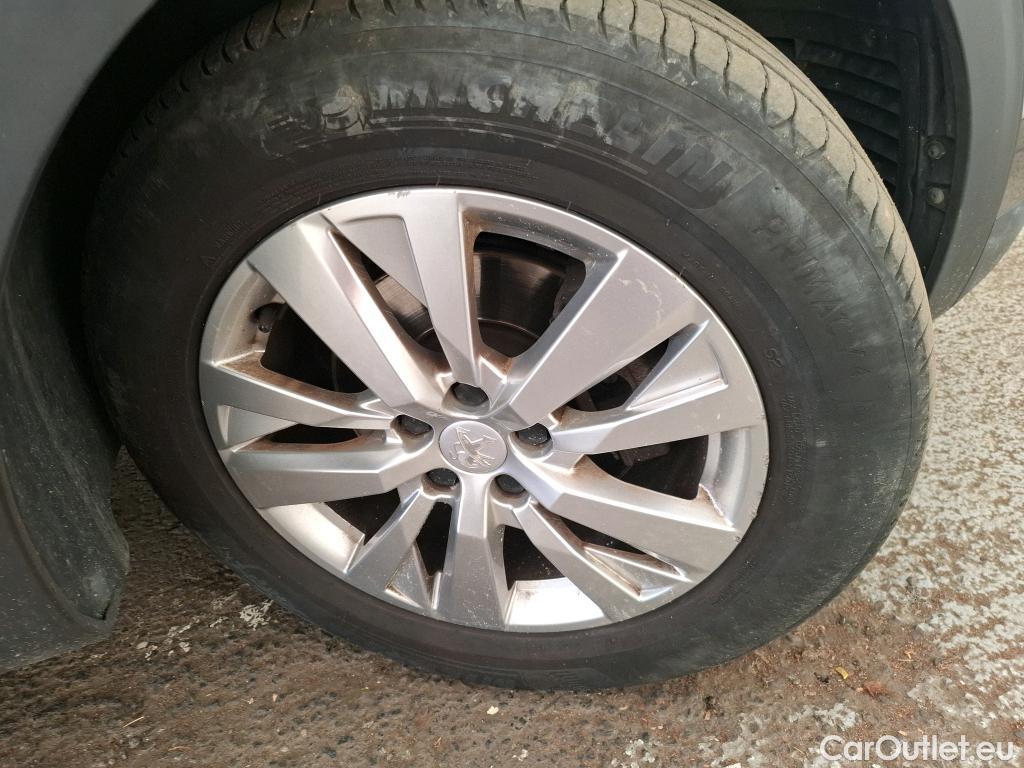  Peugeot  5008  Active Business 1.5 HDi 130CV BVA8 E6d #18