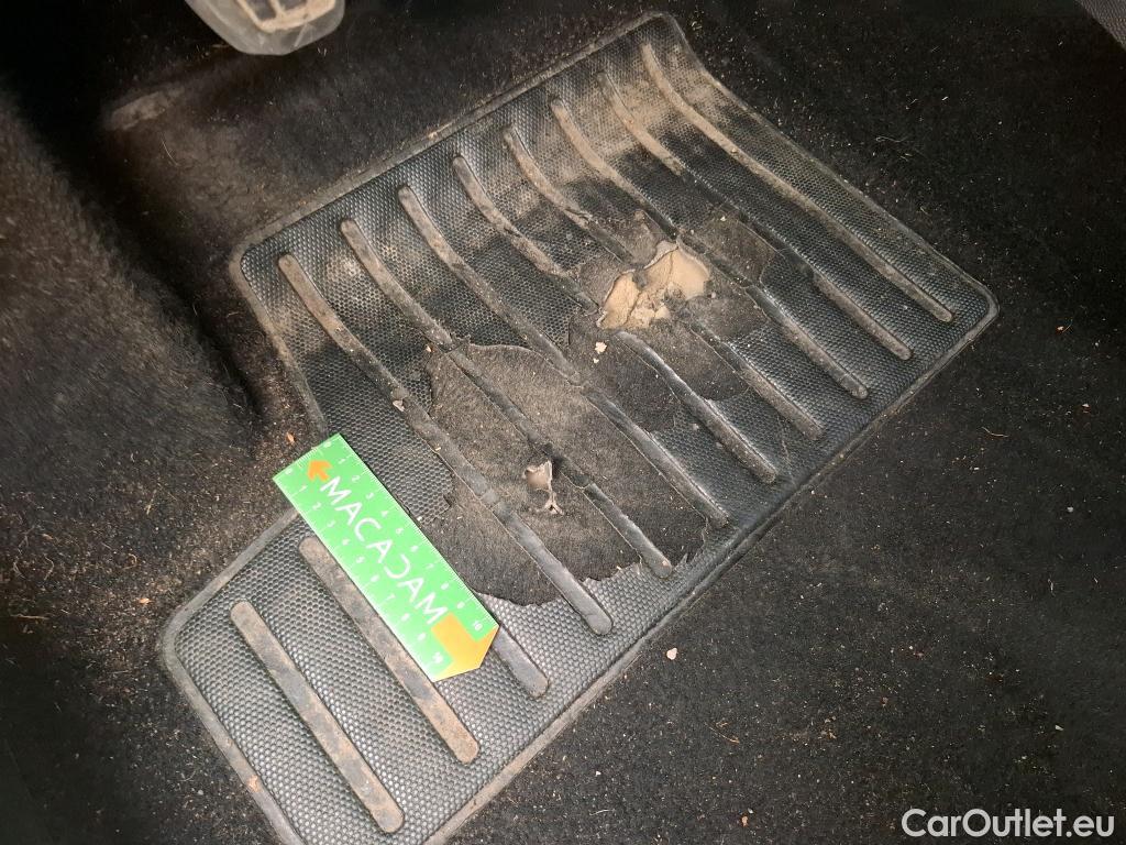  Peugeot  2008  Allure 1.2 PureTech 100CV BVM6 E6d #3