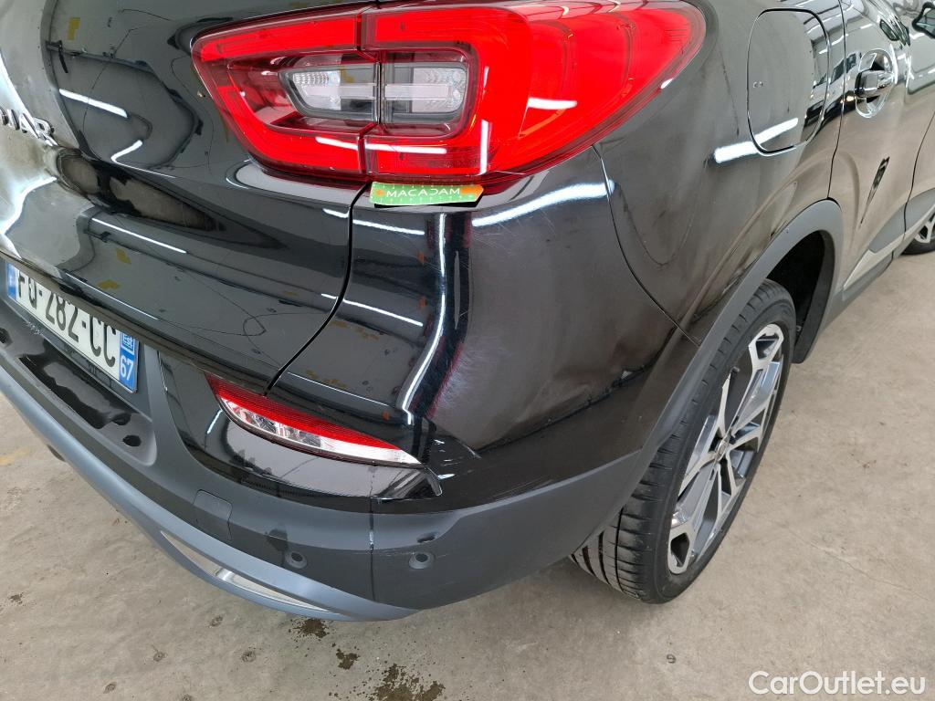  Renault  Kadjar RENAULT  / 2018 / 5P / Crossover Intens TCe 140 EDC FAP(SL) #13