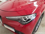  Alfa Romeo   STELVIO ALFA ROMEO / 2017 / 5P / SUV 2.2 TD 190 CV SUPER BUSINESS AT8 Q4 #50