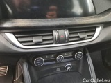  Alfa Romeo   STELVIO ALFA ROMEO / 2017 / 5P / SUV 2.2 TD 190 CV SUPER BUSINESS AT8 Q4 #160