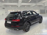 Q7