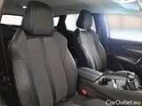  Peugeot  3008 PEUGEOT  / 2020 / 5P / SUV BLUEHDI 130 SeS ALLURE #13
