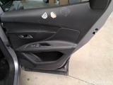  Peugeot  3008 PEUGEOT  / 2020 / 5P / SUV BLUEHDI 130 SeS ALLURE #104