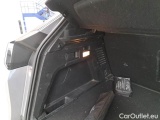  Peugeot  3008 PEUGEOT  / 2020 / 5P / SUV BLUEHDI 130 SeS ALLURE #107