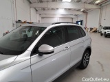  Volkswagen  Tiguan VOLKSWAGEN  / 2020 / 5P / SUV 2.0 TDI SCR 90KW LIFE #106