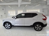  Volvo  XC 40 VOLVO XC40 / 2017 / 5P / SUV D3 AWD GEARTRONIC BUSINESS PLUS #8