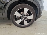  Volvo  XC 40 VOLVO XC40 / 2017 / 5P / SUV T3 AUTOMATICO MOMENTUM PRO #17