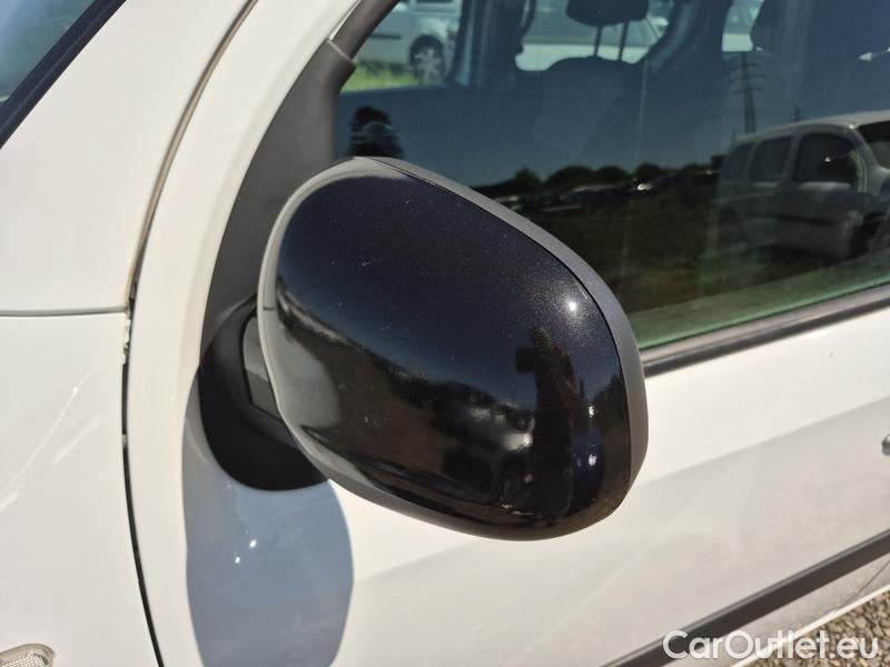  Renault  Kangoo  2 (2008)  1.5BdCi 95 Zen 5d #11