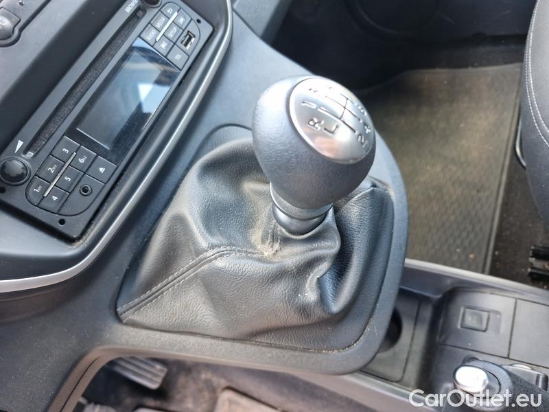  Renault  Kangoo  2 (2008)  1.5BdCi 95 Zen 5d #7