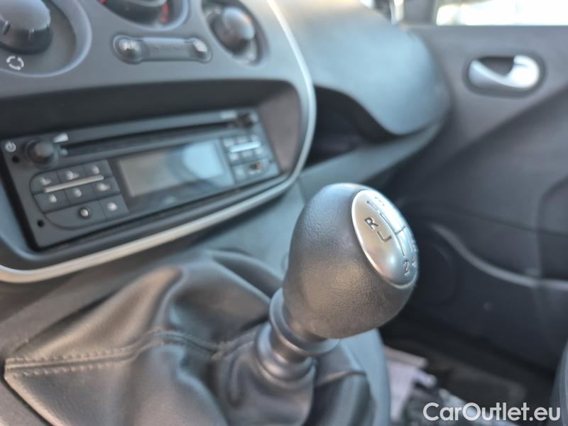  Renault  Kangoo  2 (2008)  1.5BdCi 95 Zen 5d #6