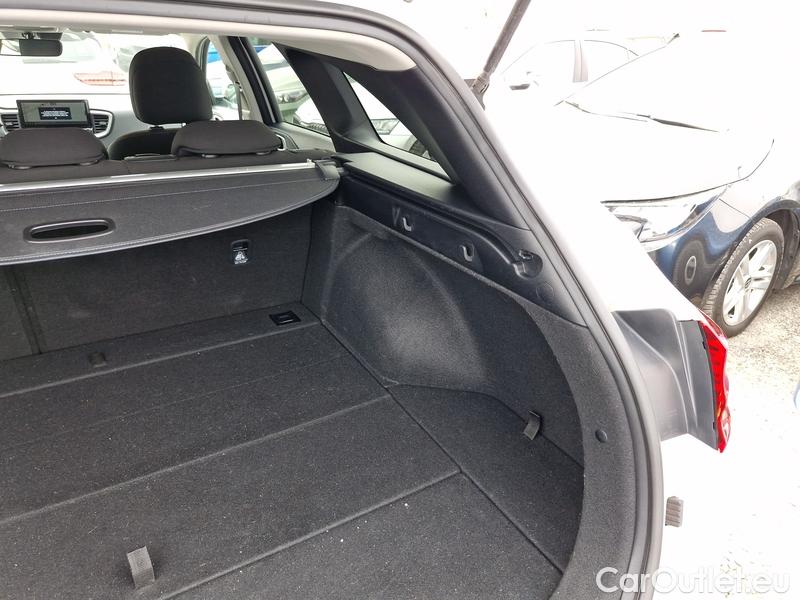  KIA  Cee'd Ceed Sportswagon (2018->) Ceed SW 1.5 T-GDI 118 Top AT #16
