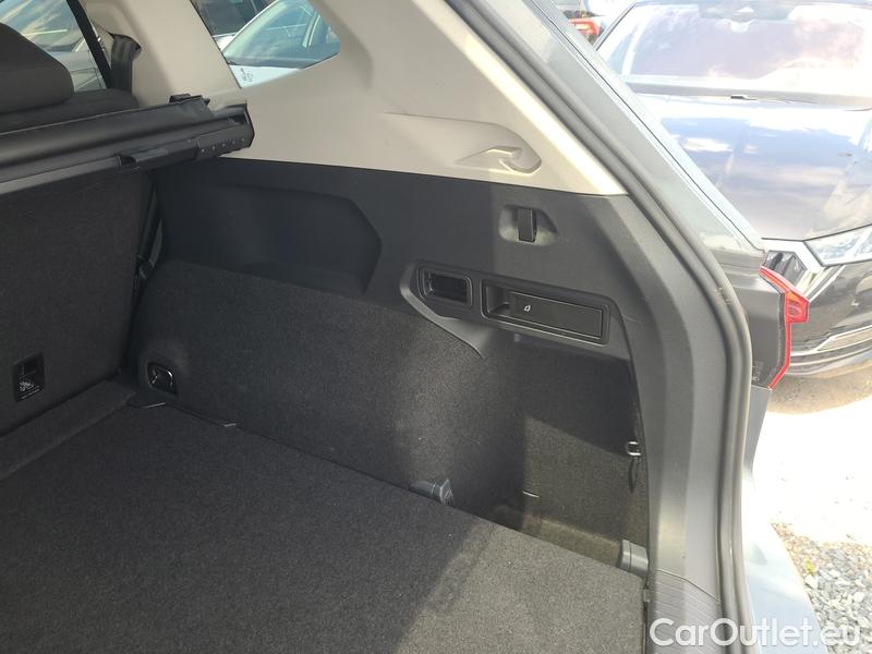  Volkswagen  Tiguan  Allspace (BJ2)(05.2021->) Tig.All.2.0TDI 110 Highline 5d #18