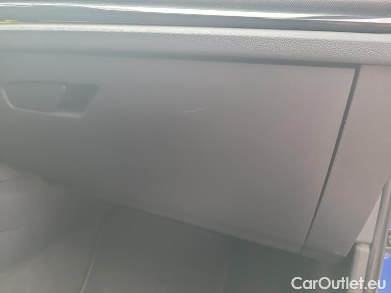  Skoda  Octavia  Combi (NX3)(2020) Oct.Combi 1.5TSI 110 Style #29