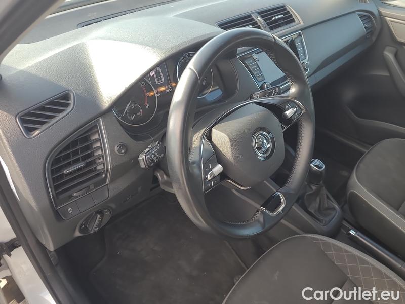  Skoda  Fabia  Combi (2015) Com.1.0TSI 70 Ambition 5d #19