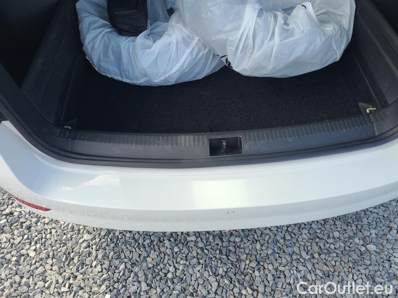  Skoda  Fabia  Combi (2015) Com.1.0TSI 70 Ambition 5d #15