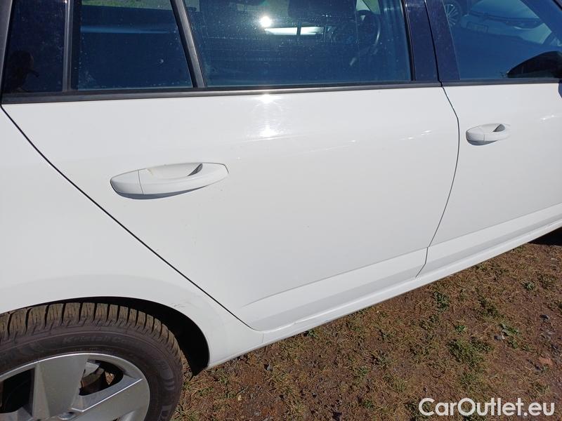  Skoda  Octavia  Combi  (5E5)(03.2017->) Co1.5TSI 110 Ambition #22