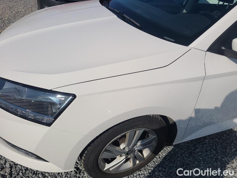  Skoda  Fabia  Combi (2015) Com.1.0TSI 70 Ambition 5d #26