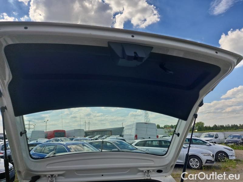 Skoda  Fabia  Combi (2015)  Com.1.0TSI 70 Ambition #16