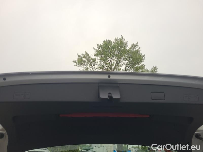  Volkswagen  Golf  VIII Variant (CG5) 2020 Var 1.0TSI 81 Life #4