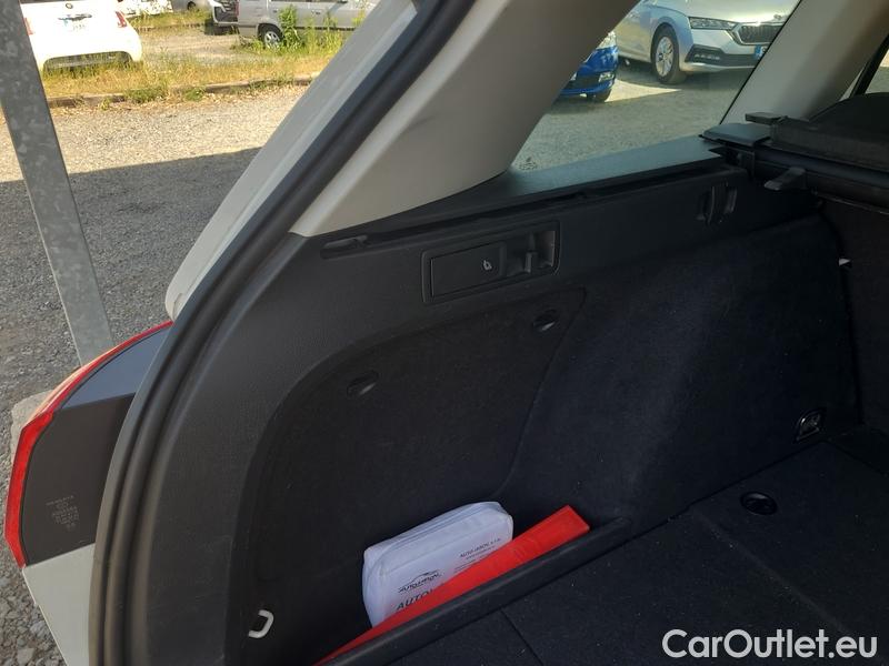 Volkswagen  Golf  VIII Variant (CG5) 2020 Var 1.5TSI EVO 110 HL #17