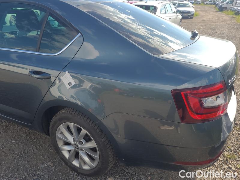  Skoda  Octavia  Lim.  (5E3)(03.2017->)  2.0TDI 110 Style AT #3