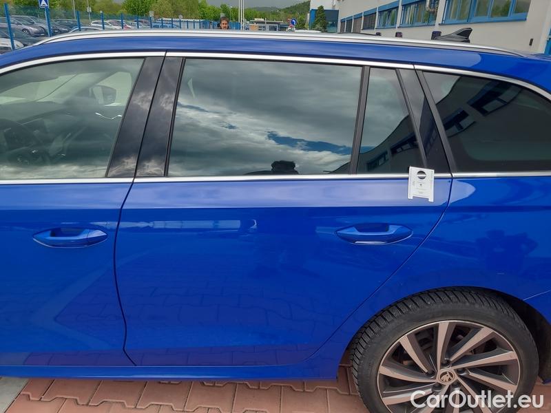  Skoda  Octavia  Combi (NX3)(2020) Oct.Combi 1.5TSI 110 Style #8