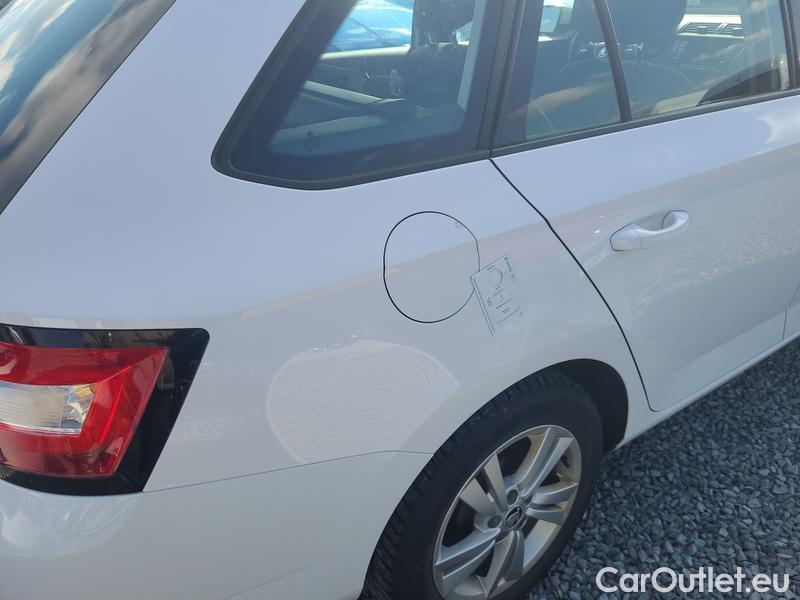  Skoda  Fabia  Combi (2015) Com.1.0TSI 70 Ambition 5d #12