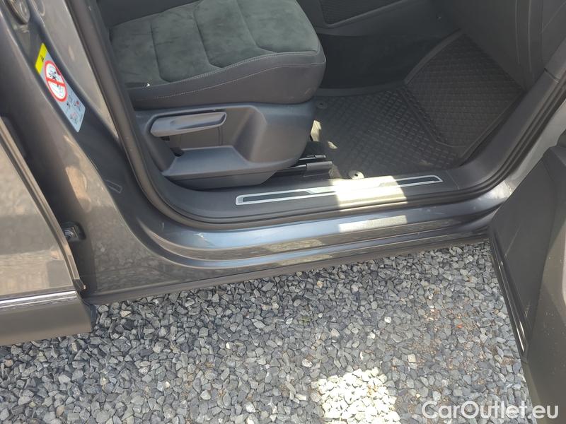  Volkswagen  Tiguan  Allspace (BJ2)(05.2021->) Tig.All.2.0TDI 110 Highline 5d #28