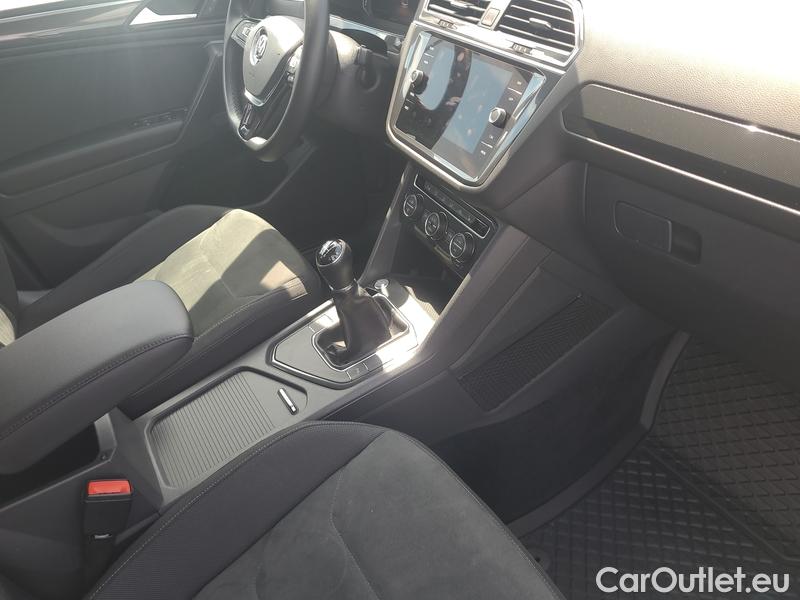  Volkswagen  Tiguan  Allspace (BJ2)(05.2021->) Tig.All.2.0TDI 110 Highline 5d #30
