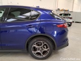  Alfa Romeo   STELVIO ALFA ROMEO / 2017 / 5P / SUV 2.2 TD 160 CV SPRINT AT8 RWD (AUTOCARRO) #60