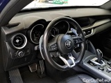  Alfa Romeo   STELVIO ALFA ROMEO / 2017 / 5P / SUV 2.2 TD 160 CV SPRINT AT8 RWD (AUTOCARRO) #111