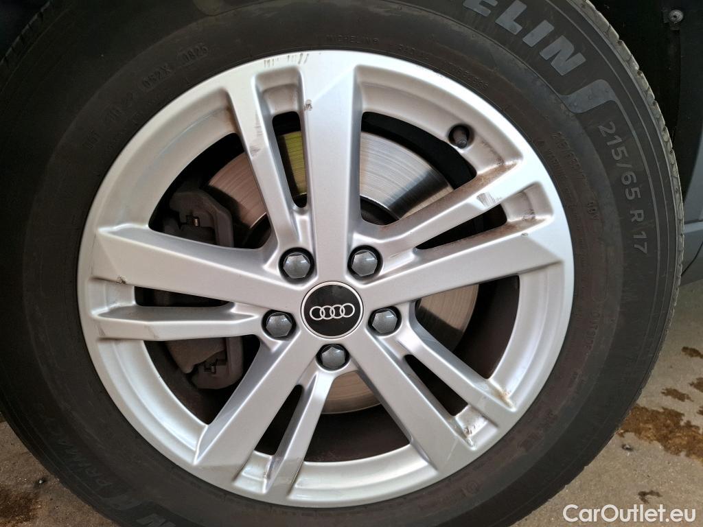  Audi  Q3 AUDI  / 2018 / 5P / SUV 45 TFSI E 245 S TRONIC #8