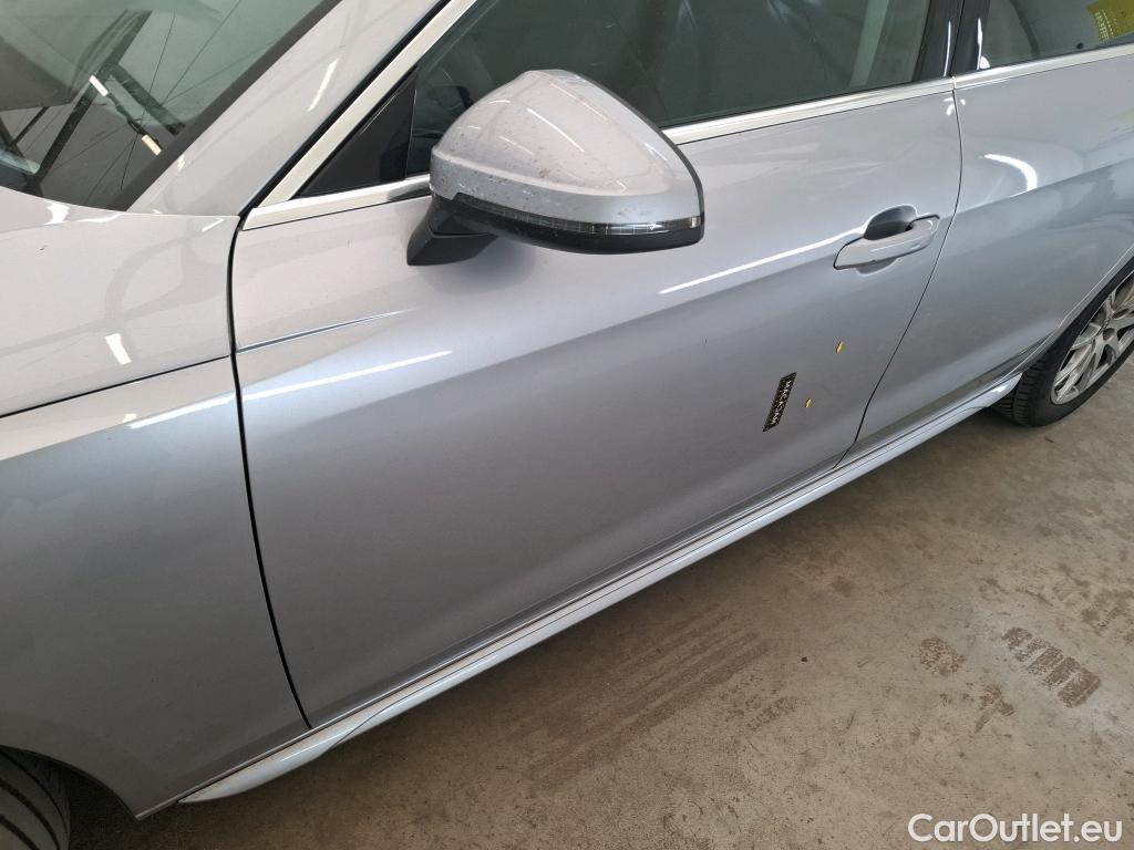  Audi  A4  Avant 35 TDI Business Line 2.0 TDI 165CV BVA7 E6d #9