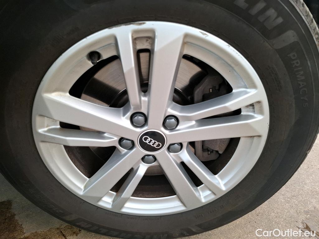  Audi  Q3 AUDI  / 2018 / 5P / SUV 45 TFSI E 245 S TRONIC #23